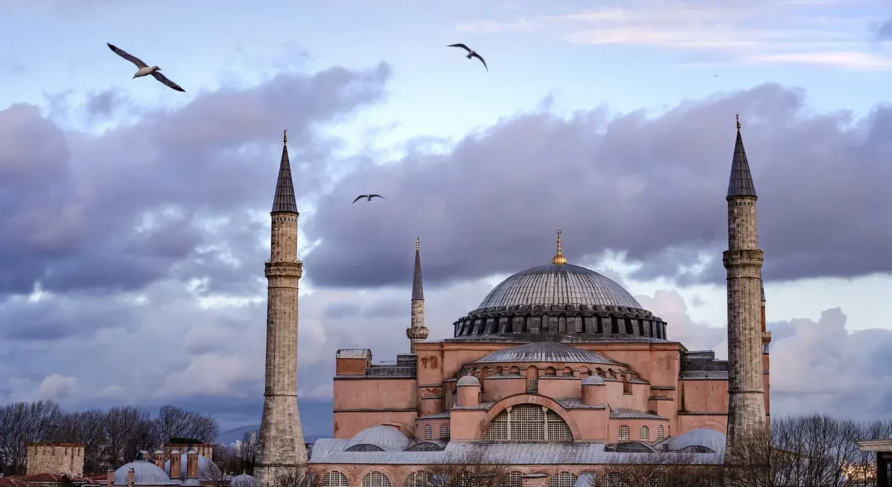 Fatih Sultan Mehmet'in İstanbul'u Fethi: Bilinmeyen Gerçekler