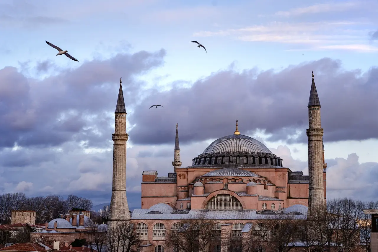 Fatih Sultan Mehmet'in İstanbul'u Fethi: Bilinmeyen Gerçekler